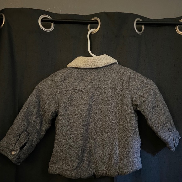 Warm Jacket - Picture 2 of 4